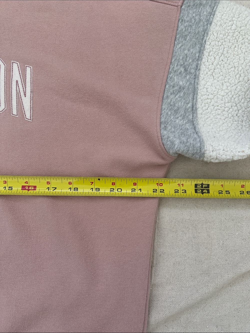 Champion Heritage Sherpa Sleeve Block Logo Crewneck Sweatshirt Pink Medium - Picture 5 of 8